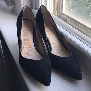 Sam Edelman black pumps